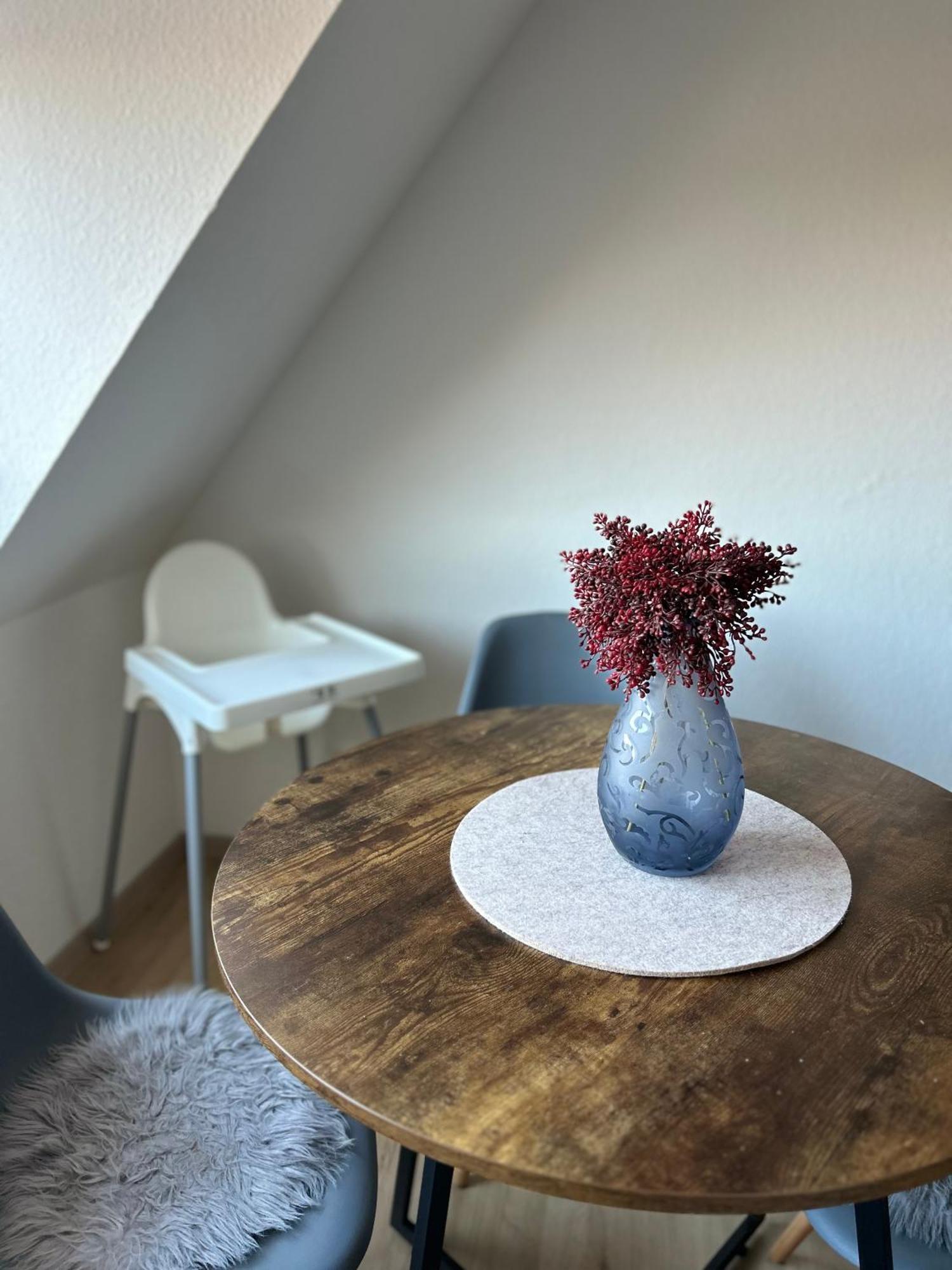 Gemuetliches Altstadtapartment Mit Balkon Und Smart Tv Érfurt Exterior foto